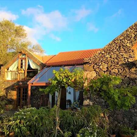 Casa & Monte منزل ريفي